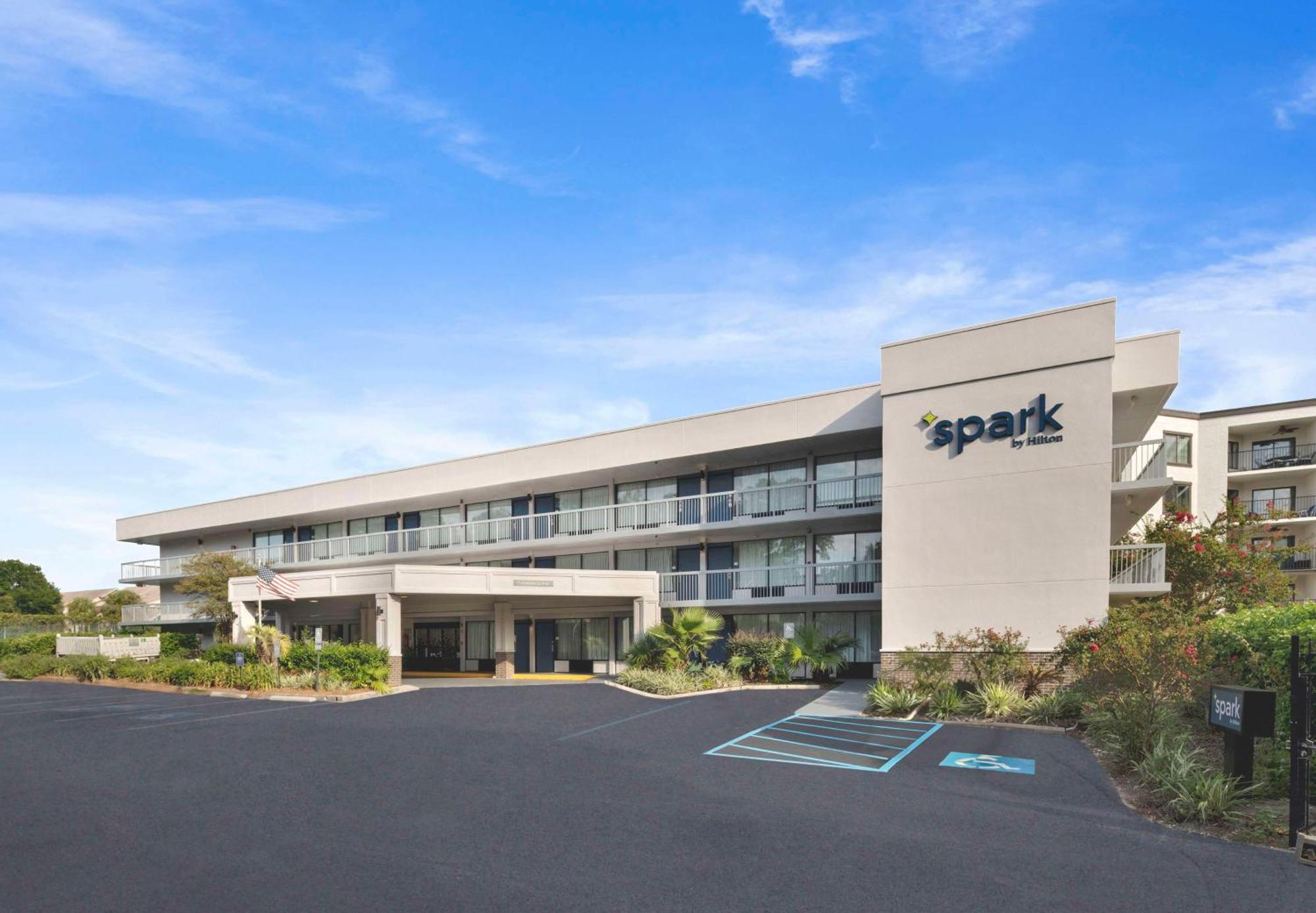 Spark By Hilton Hilton Head Island Exterior photo